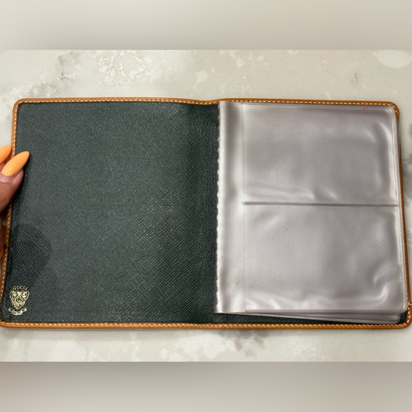 Vintage Gucci Cardholder with COA - Picture 4 of 14